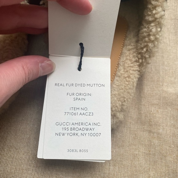 Gucci slides - Picture 9 of 10